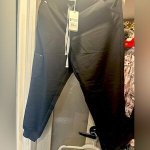 NWT Figs Jogger Scrub Pants L/P